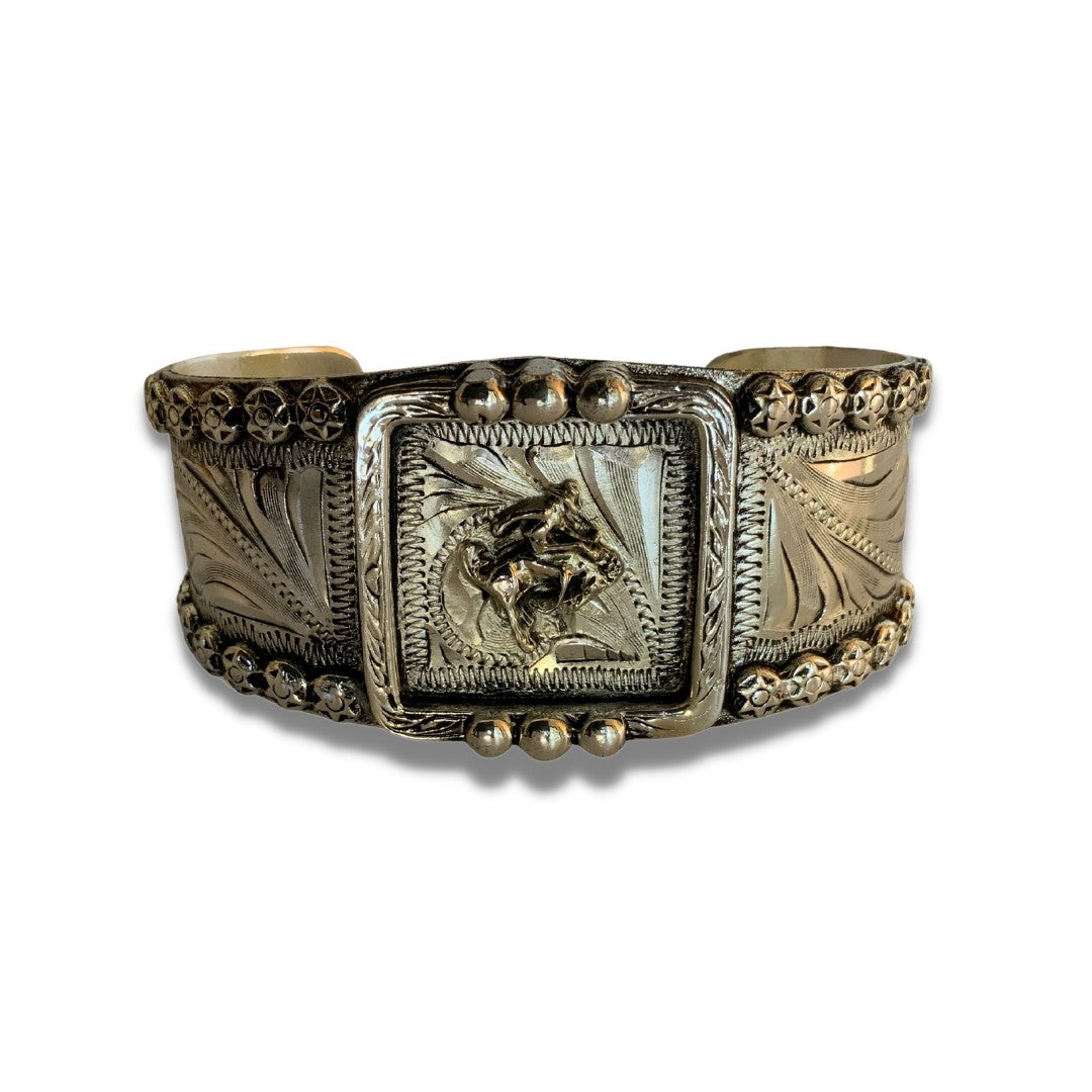 Bracelet Bucking Bronco motif silver cuff